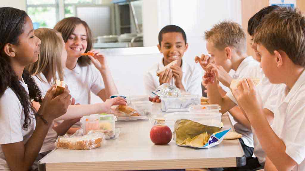 group of children eating lunch