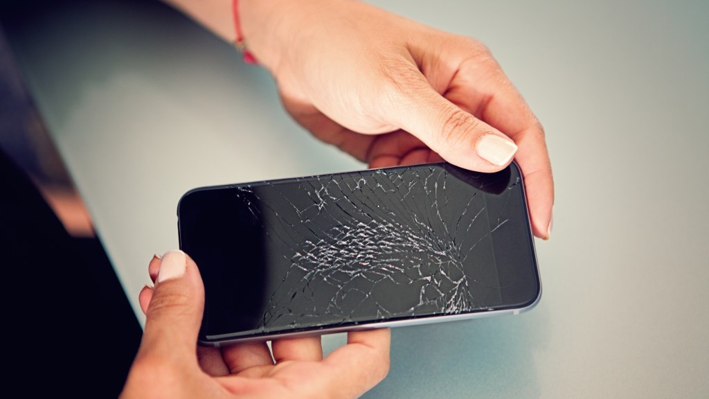 cracked Iphone screen 2